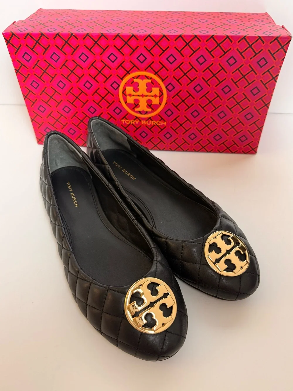 Tory Burch Chelsea Quilted Ballet Flats Black Nappa Leather Gold Logo Shoes 8.5